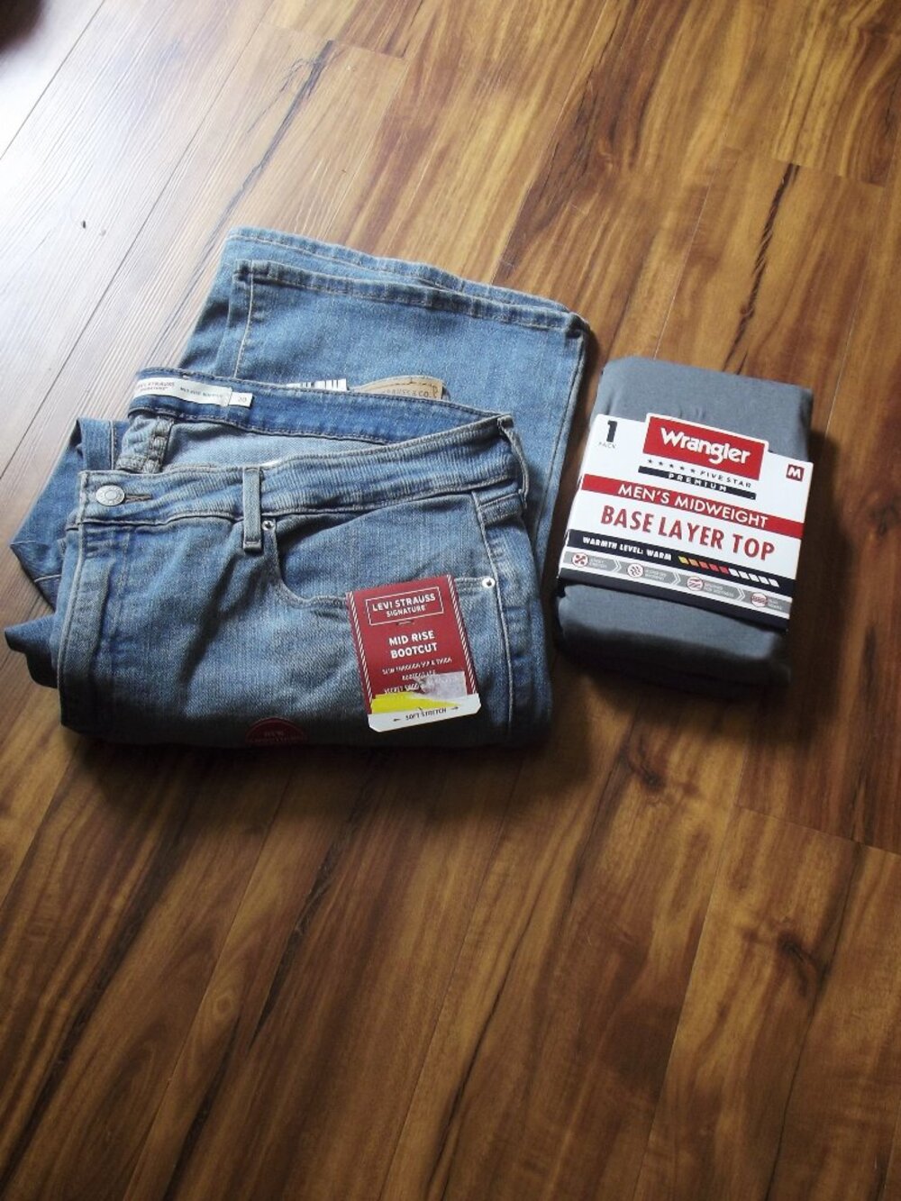 ---CLEARANCE--- on Mens Pants, Please Read Description